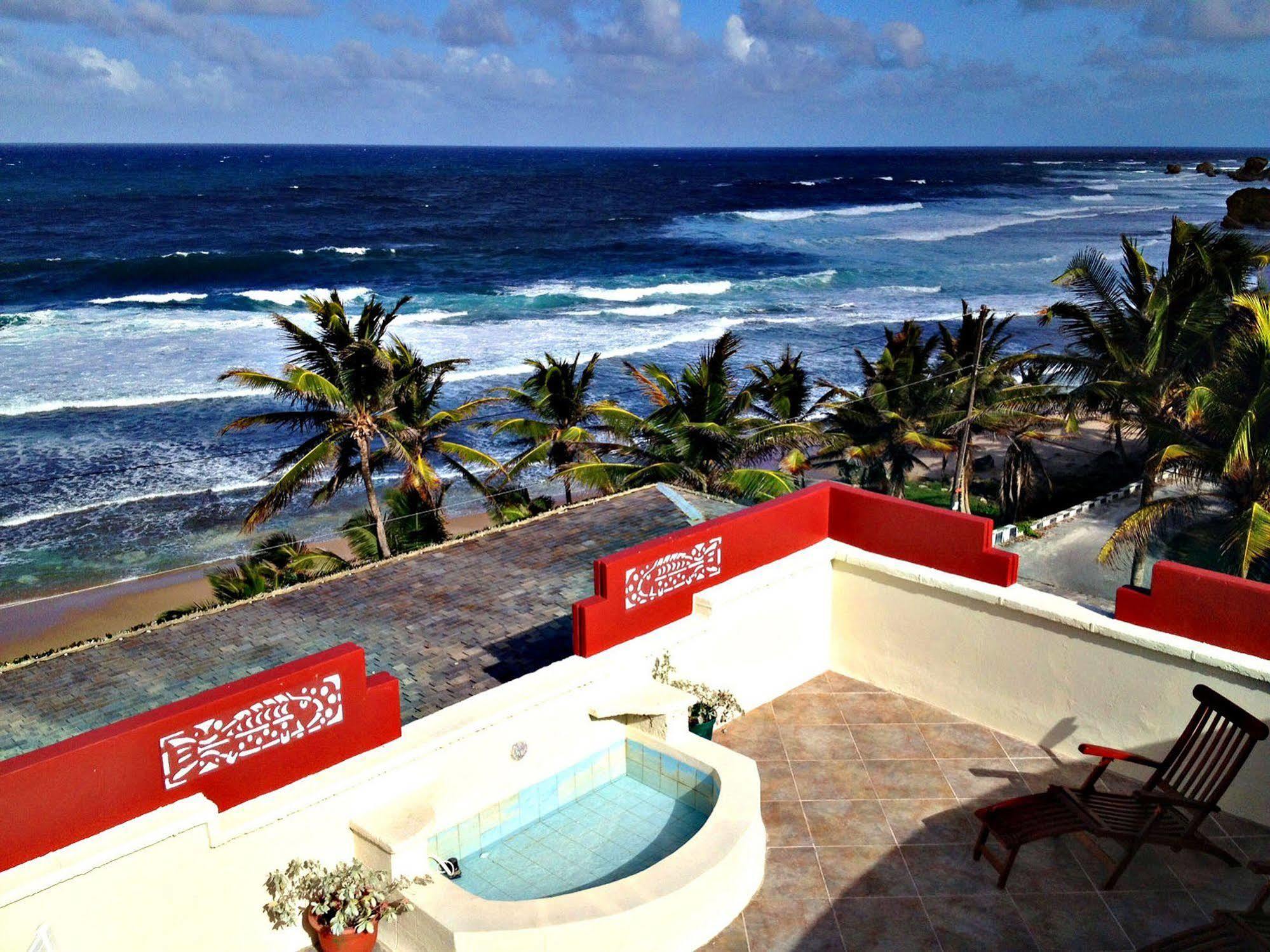 Готель Round House Bathsheba Екстер'єр фото